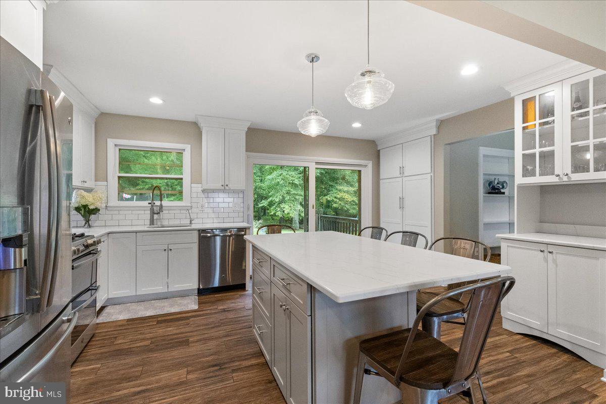 6 Blackfoot Road Pennington, NJ 08534 - Photo 8 of 30