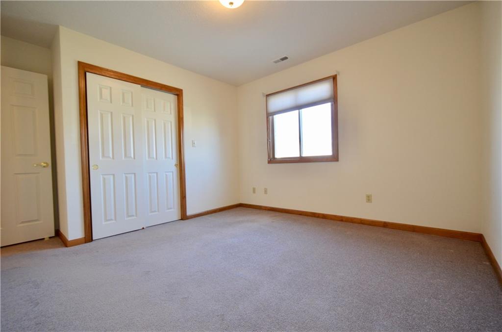 181 Bay Ridge Drive Pendleton, IN 46064 - Photo 12 of 22
