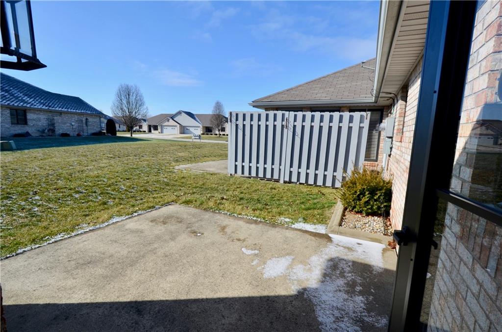 181 Bay Ridge Drive Pendleton, IN 46064 - Photo 20 of 22