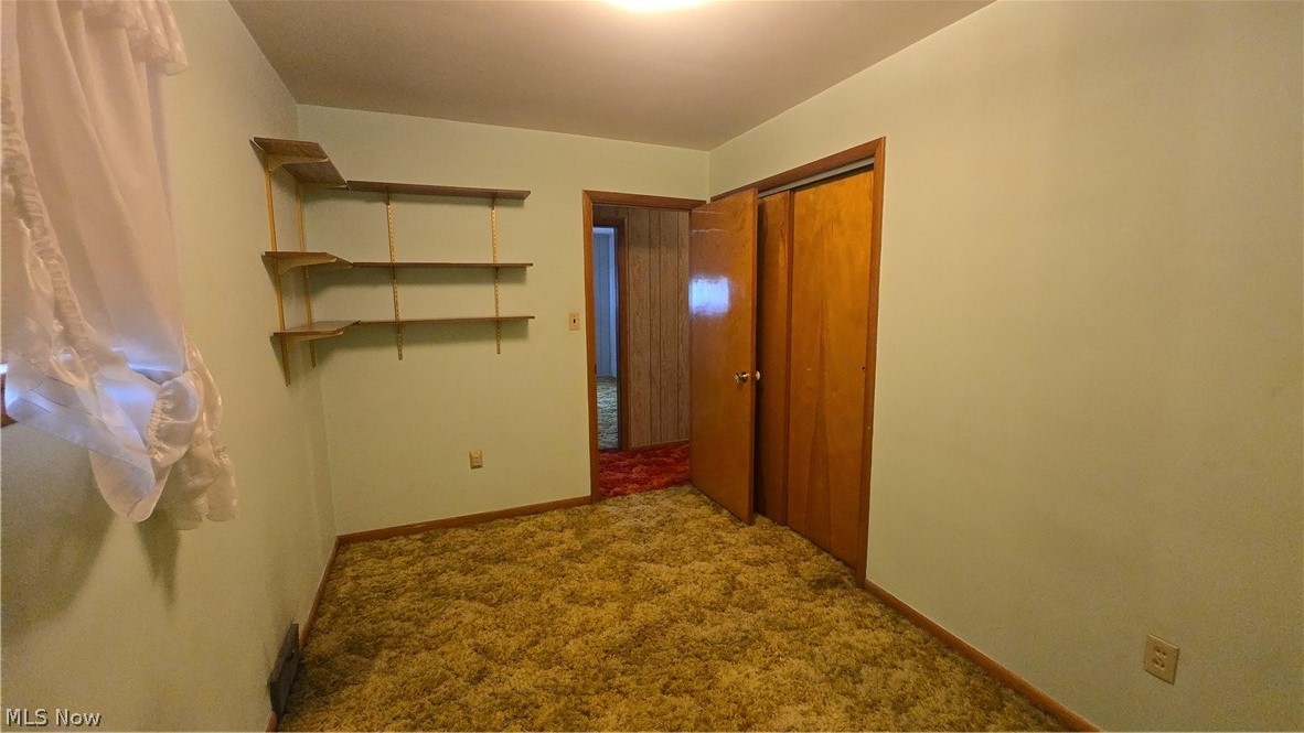 54878 National Road Bridgeport, OH 43912 - Photo 24 of 41