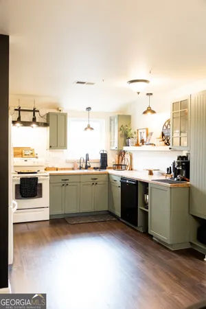 $294,900 | 5720 N Highway, Springfield, GA 31329