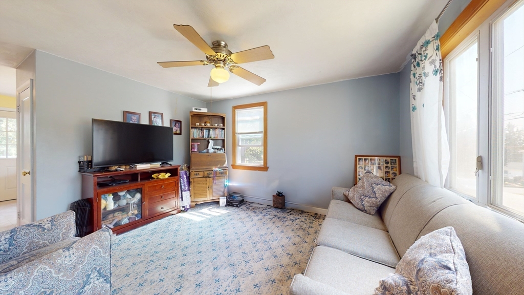19-21 Bursley Road Weymouth, MA 02191 - Photo 4 of 21