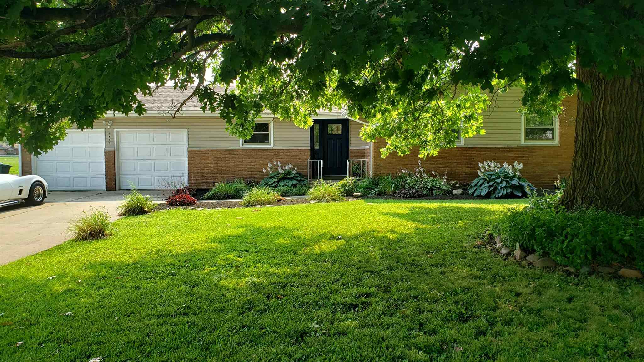 1601 North Riley Road Muncie, IN 47304 - Photo 2 of 36 Gallery Image 2