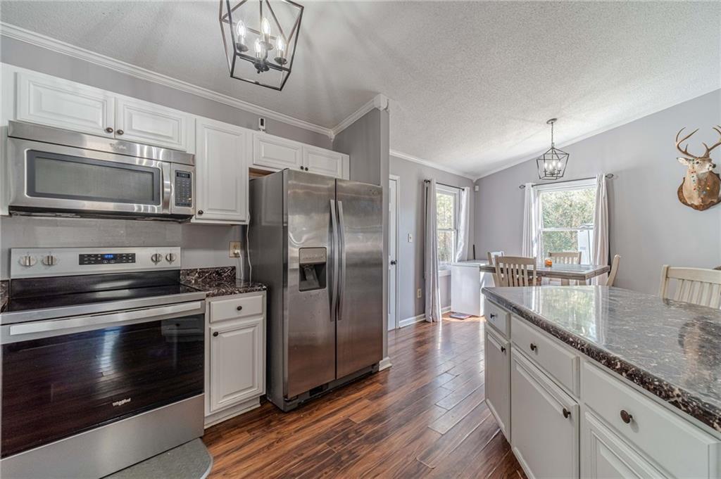 2811 High Shoals Road Bishop, GA 30621 - Photo 11 of 36