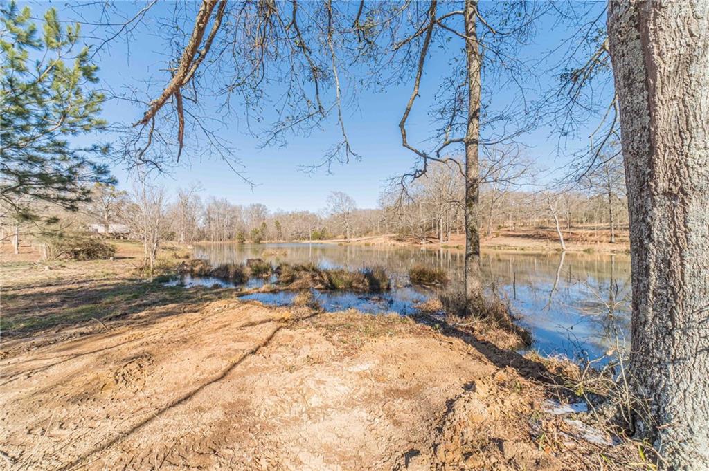 2811 High Shoals Road Bishop, GA 30621 - Photo 2 of 36