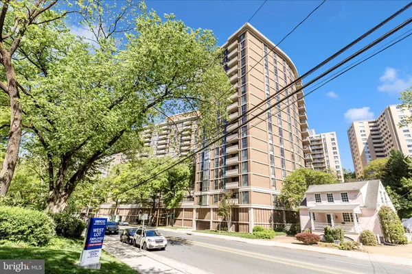 $749,900 | 4620 North Park Avenue, Unit 902W, Chevy Chase, MD 20815