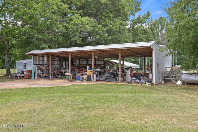 $675,000 | 120 Anse Reed Road, Magee, MS 39111