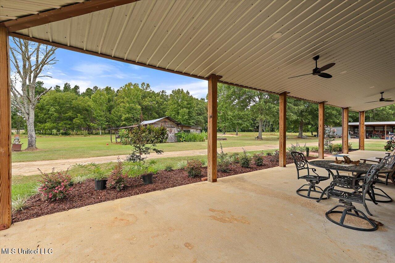 120 Anse Reed Road Magee, MS 39111 - Photo 5 of 83 06-120 Anse Reed Rd