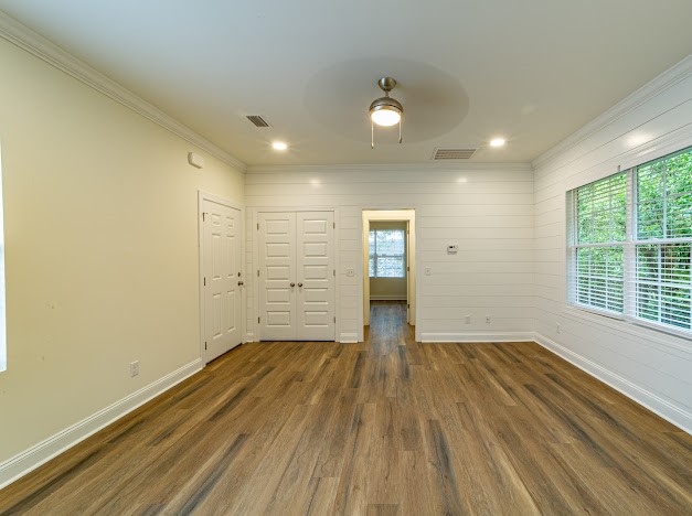 318 Palm Street St. Simons Island, GA 31522 - Photo 4 of 9