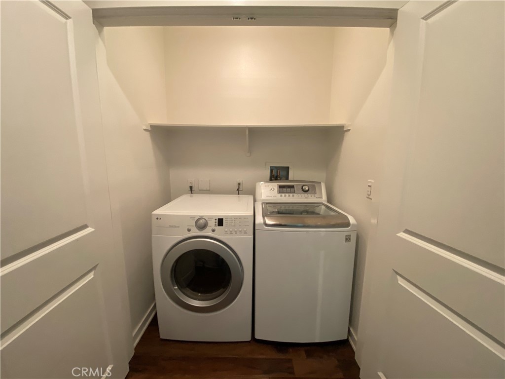 21 Gramercy, Unit 116 Irvine, CA 92612 - Photo 9 of 9 a utility room with dryer and washer