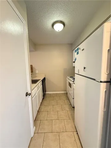 $1,100 | 125 East Antbies Street, Mandeville, LA 70448