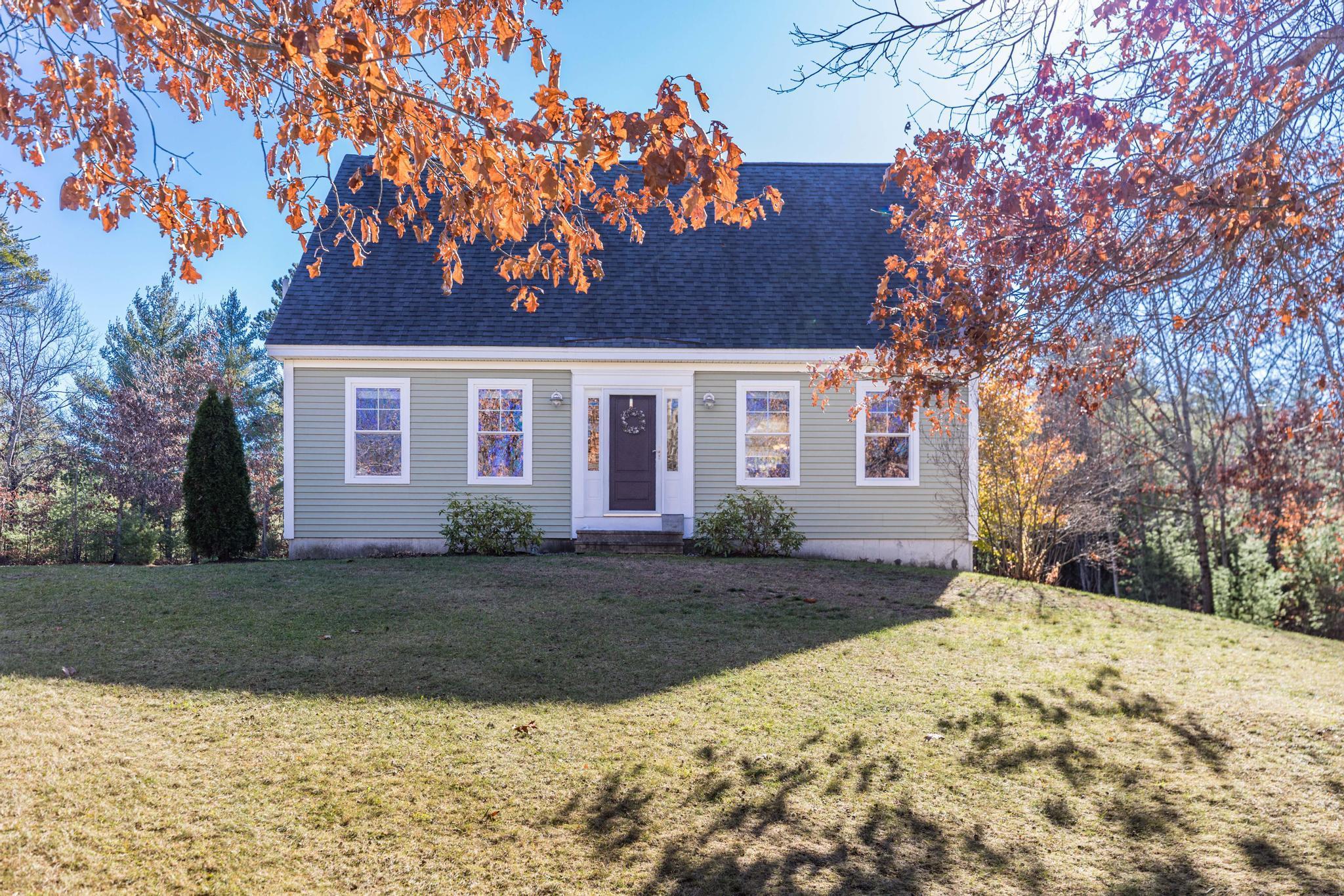 239 Ricker Road Loudon, NH 03307 - Photo 1 of 23