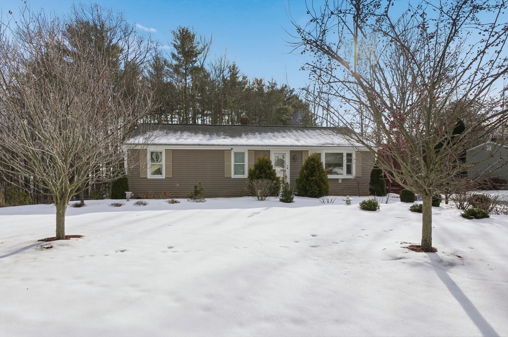 20 Fernwood Drive Rutland, MA 01543 - Photo 2 of 30