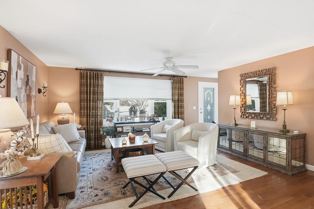 20 Fernwood Drive Rutland, MA 01543 - Photo 3 of 30