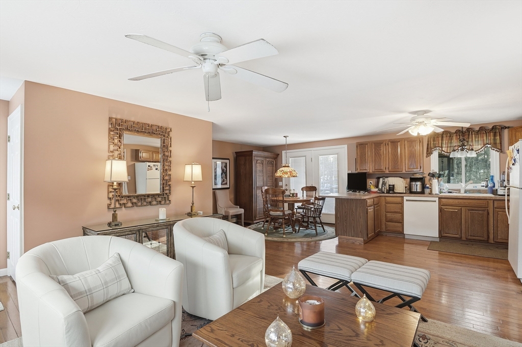 20 Fernwood Drive Rutland, MA 01543 - Photo 4 of 30