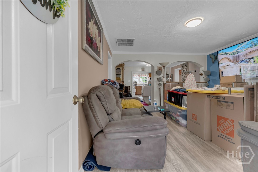 3759 Old Plainview Road Flowery Branch, GA 30542 - Photo 13 of 40 Gallery Image 13