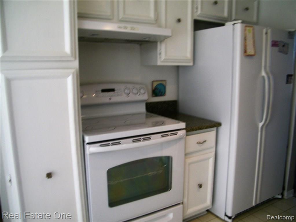 26540 Inkster Road, Unit 150 Southfield, MI 48033 - Photo 6 of 22