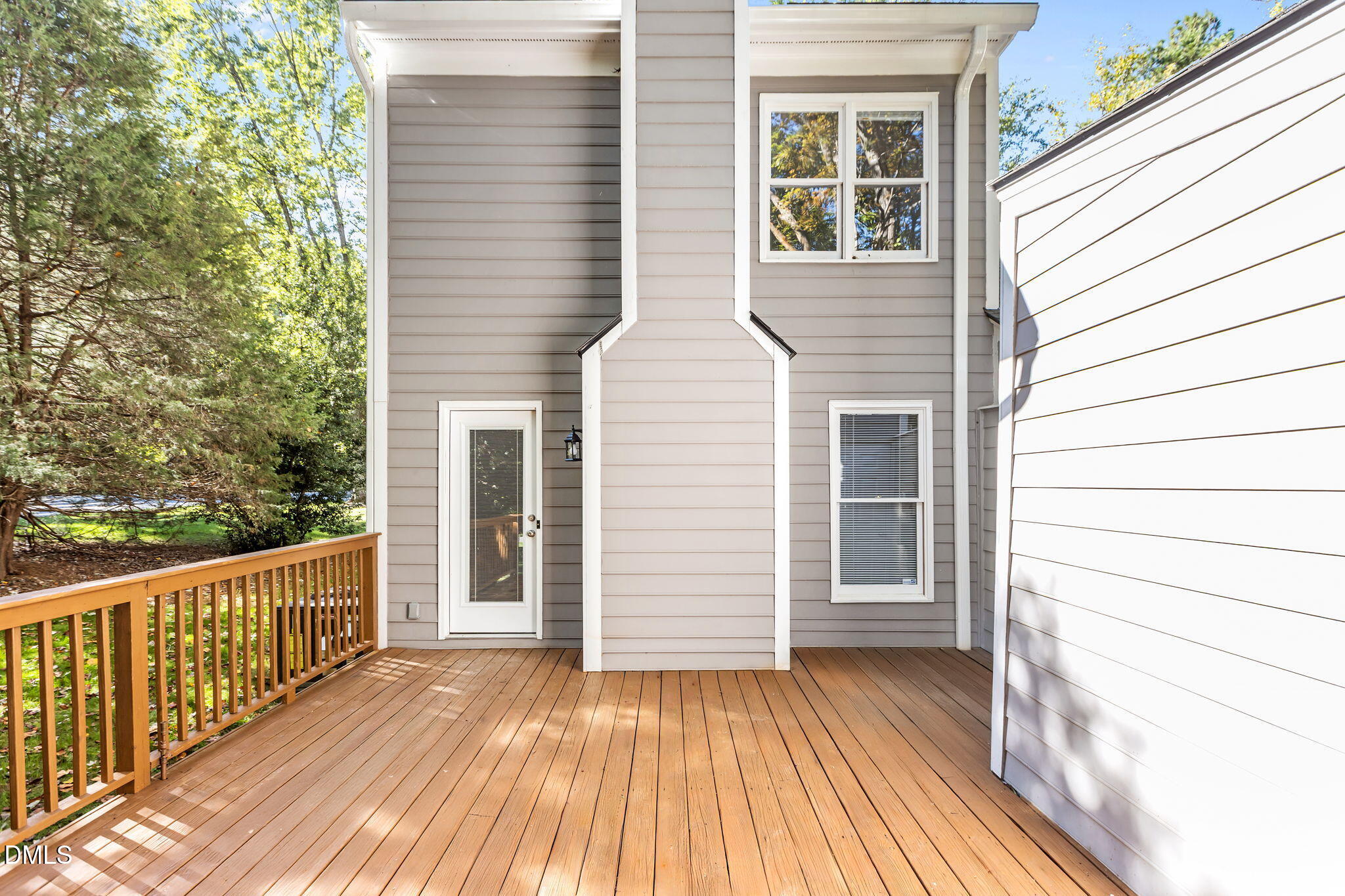 143 Hedgerow Court Cary, NC 27513 - Photo 33 of 38 143 22-web-or-mls-14-print-2N6A1001_1