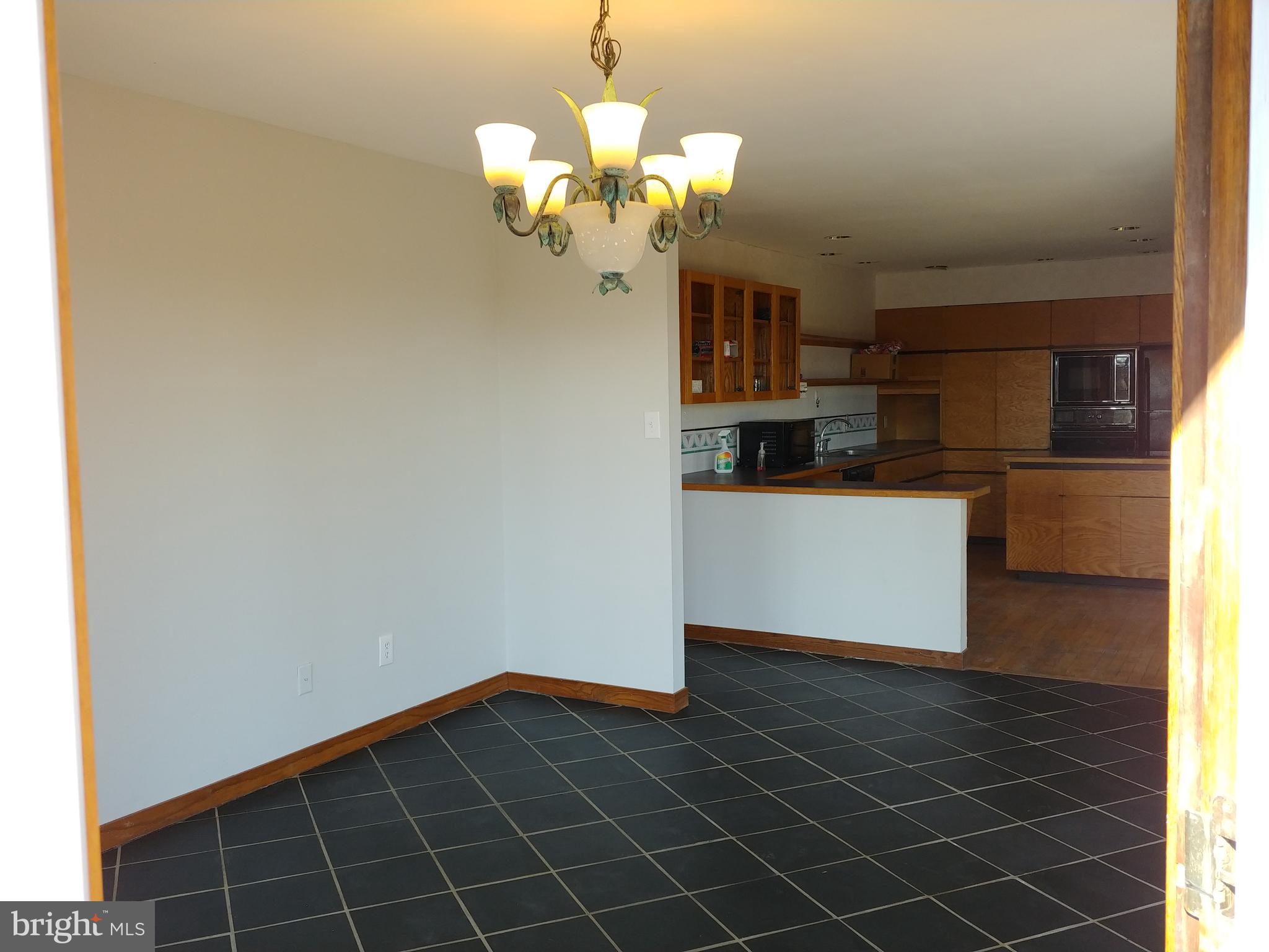 202 Green Hill Road Barto, PA 19504 - Photo 16 of 37