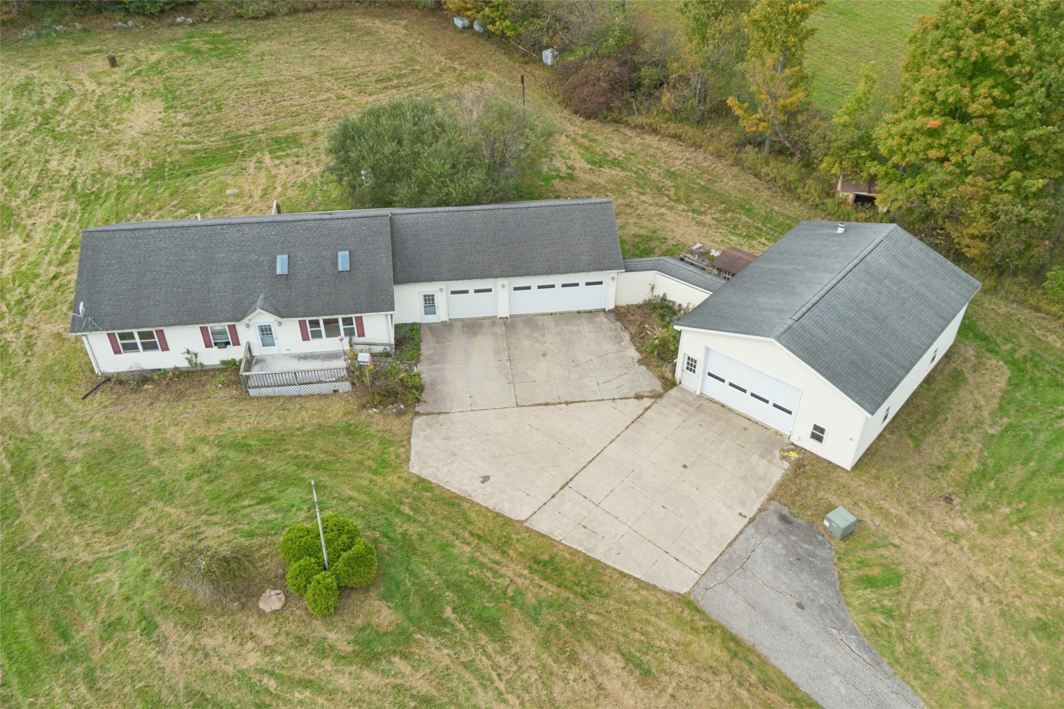 10046 New Road North East, PA 16428 - Photo 7 of 30 Gallery Image 7