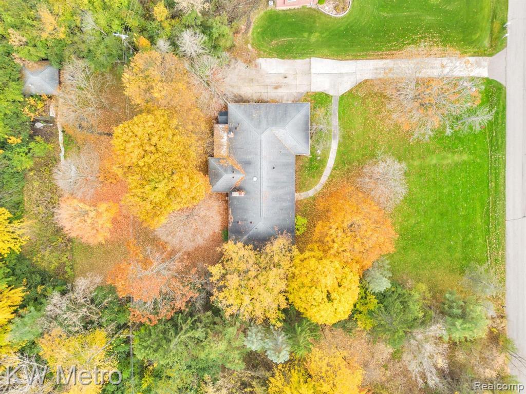7380 Villamuer Road West Bloomfield, MI 48322 - Photo 58 of 59