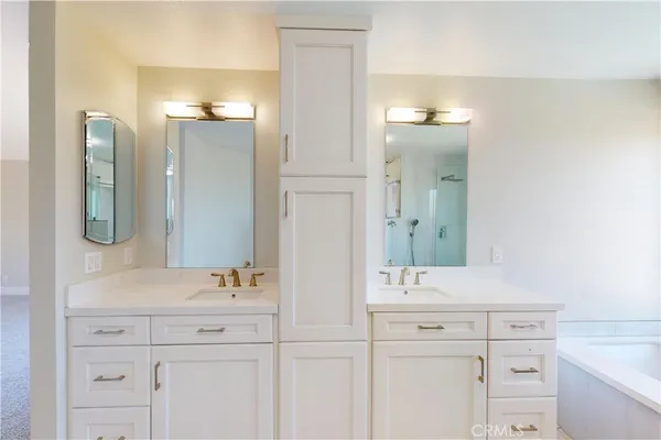 $1,950,000 | 5719 East West View Drive, Orange, CA 92869