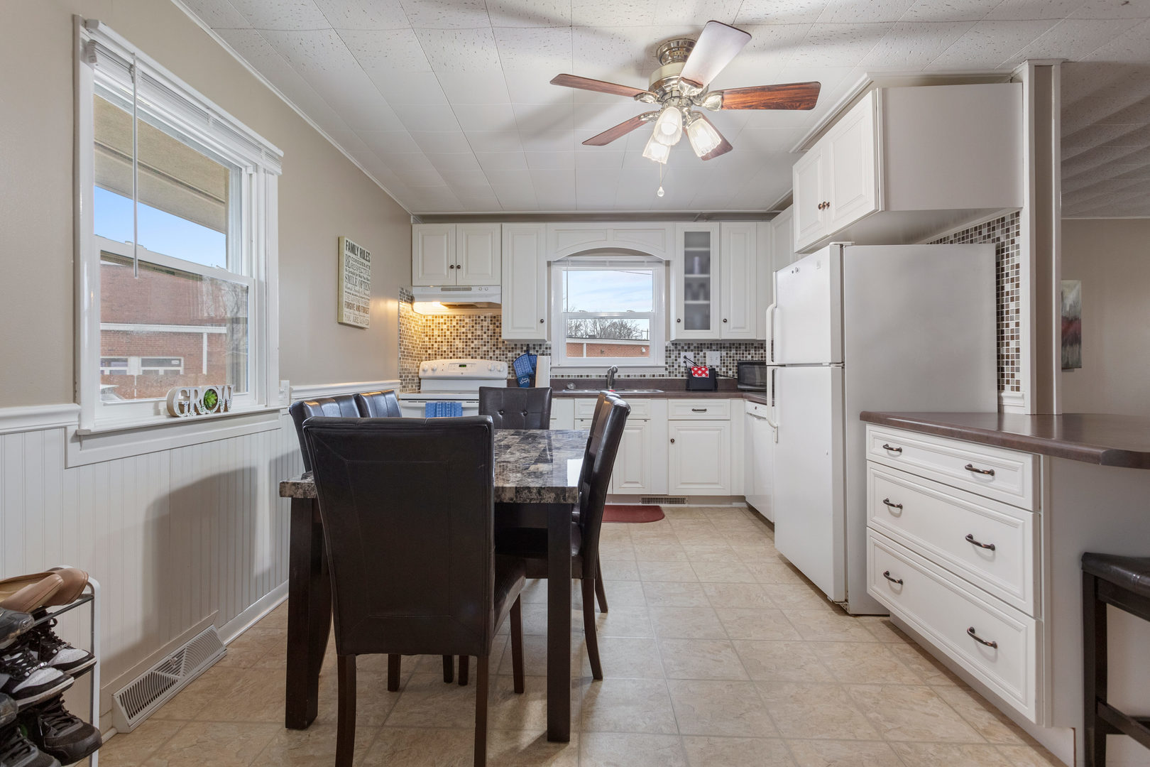 101 West State Street Mahomet, IL 61853 - Photo 8 of 25 Gallery Image 8