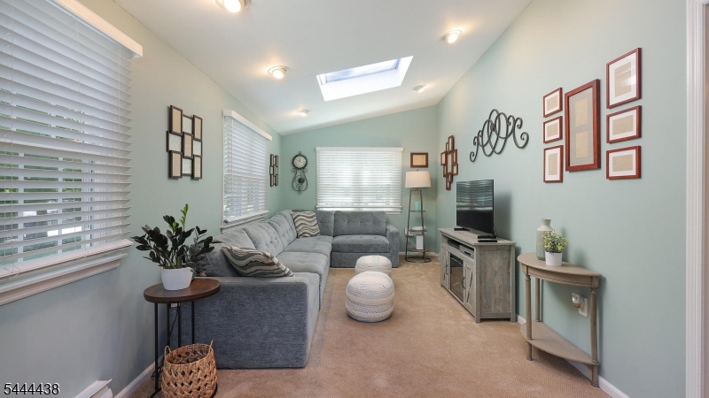 2263 Hill Road Scotch Plains, NJ 07076 - Photo 19 of 50