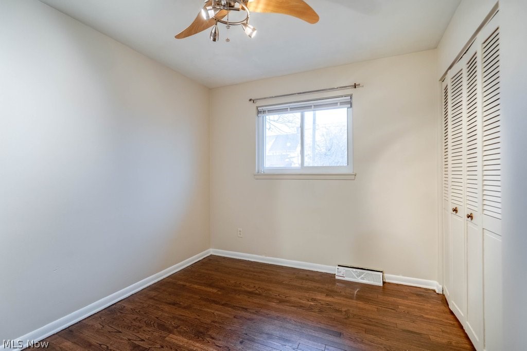 3033 Keswick Road Cleveland, OH 44120 - Photo 20 of 33