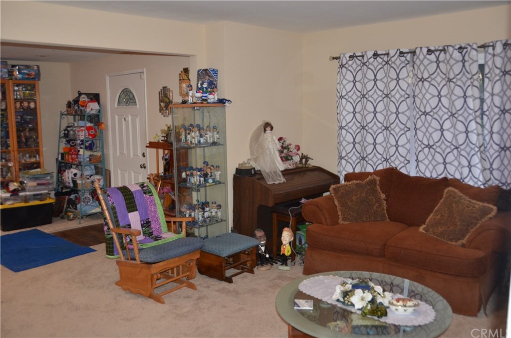 3925 Eileen Street Riverside, CA 92504 - Photo 6 of 11