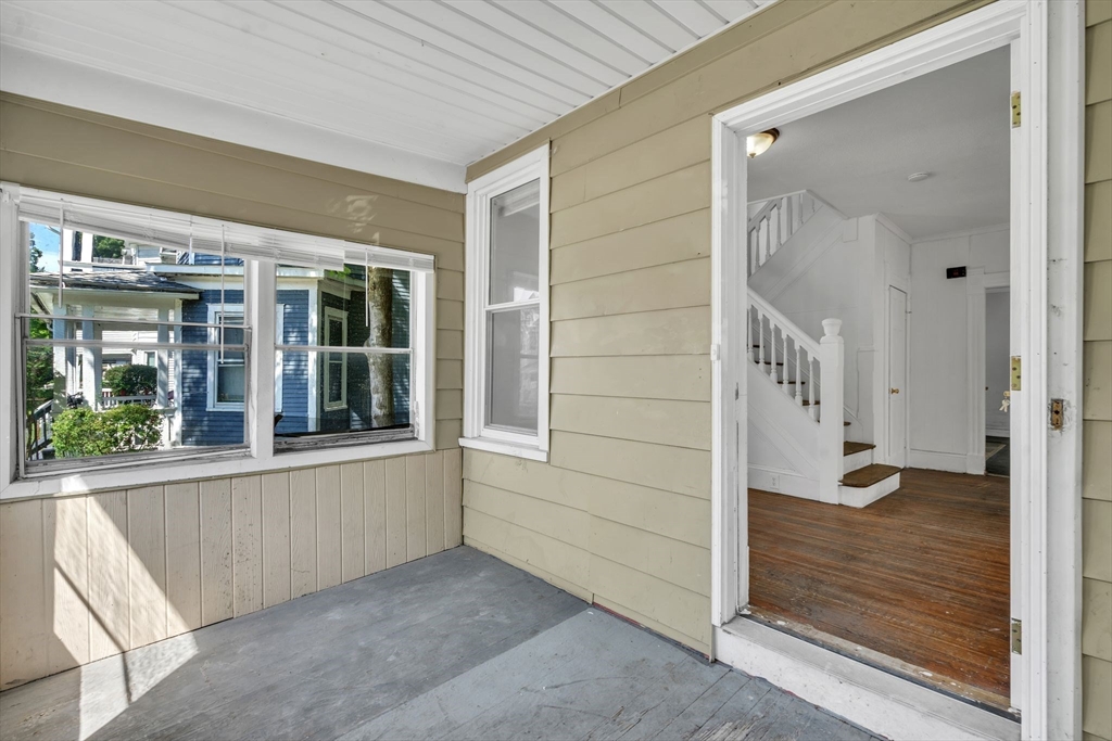 55 Mapledell Street Springfield, MA 01109 - Photo 6 of 42 Gallery Image 6