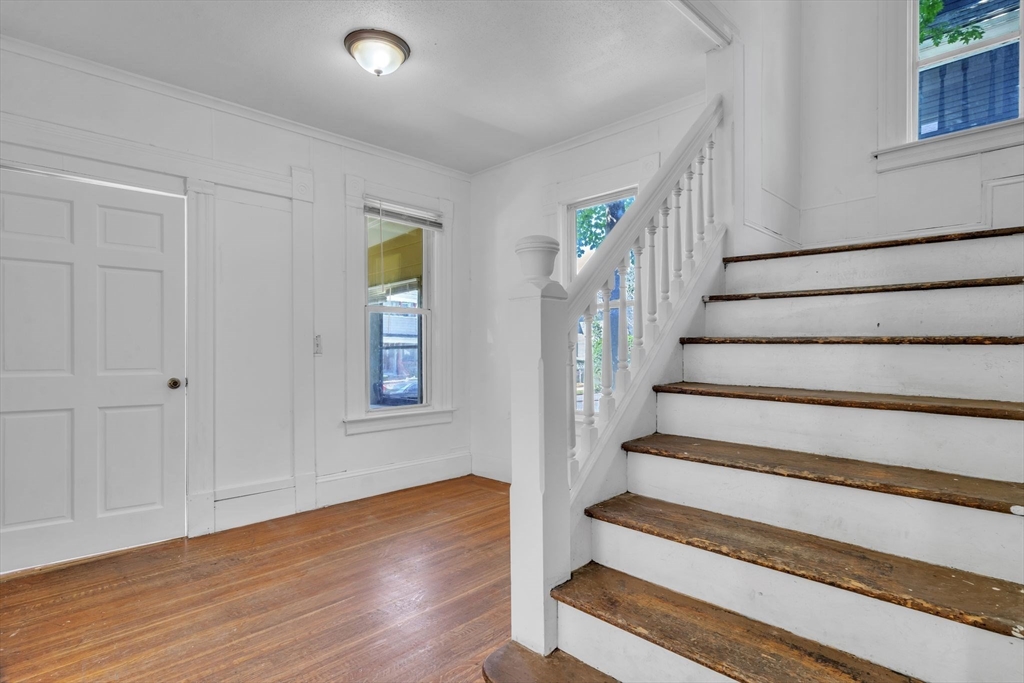 55 Mapledell Street Springfield, MA 01109 - Photo 7 of 42 Gallery Image 7