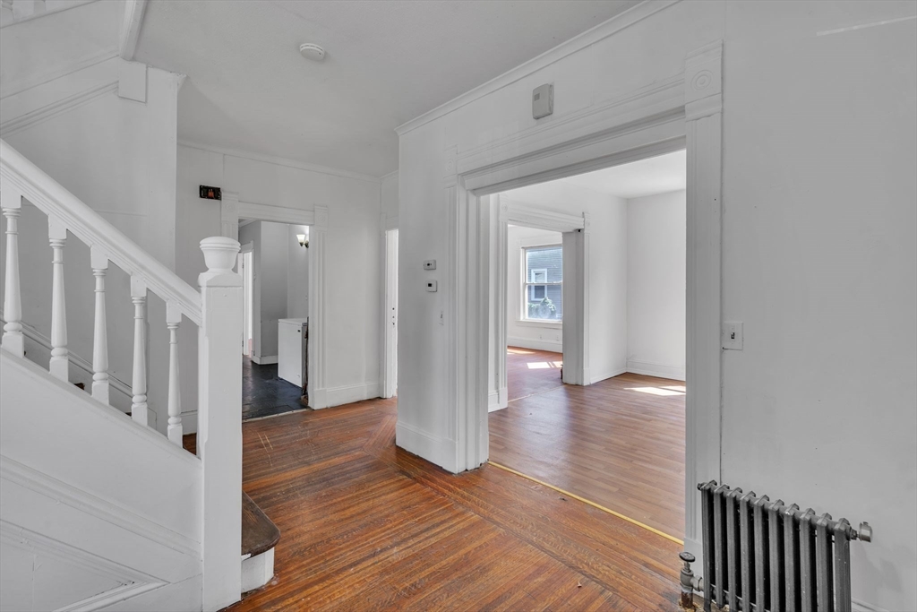 55 Mapledell Street Springfield, MA 01109 - Photo 8 of 42 Gallery Image 8