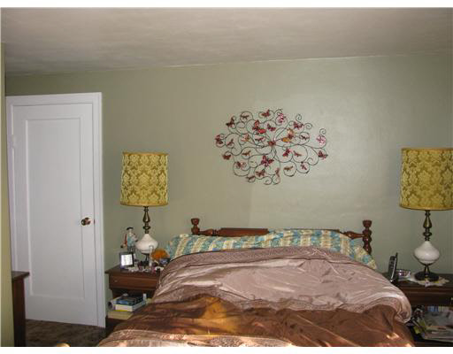 25242 Edison Road South Bend, IN 46628 - Photo 6 of 9