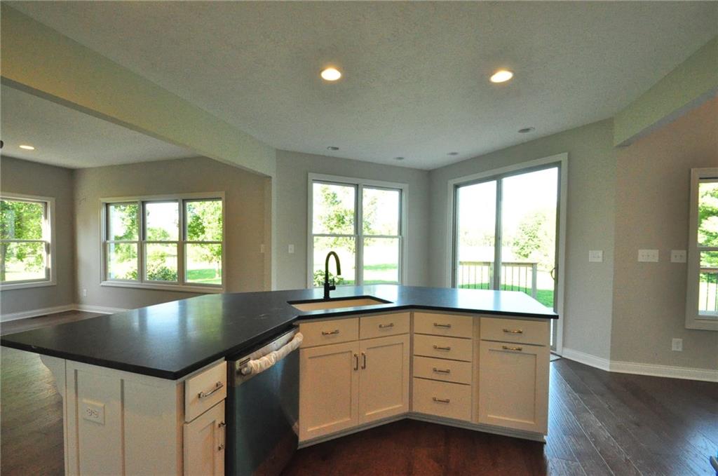 7650 Knapp Road Indianapolis, IN 46259 - Photo 5 of 22 Gallery Image 5