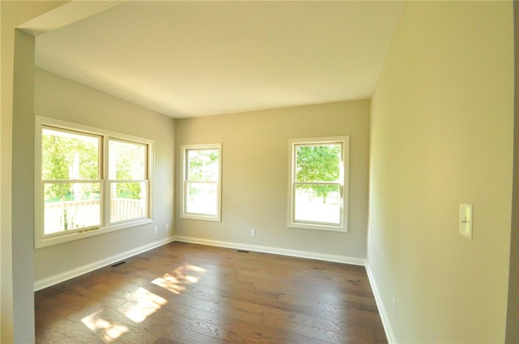7650 Knapp Road Indianapolis, IN 46259 - Photo 9 of 22 Gallery Image 9