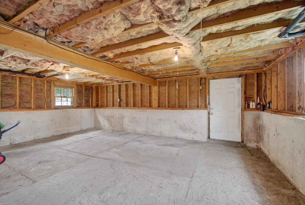 73 Nashua Road Pepperell, MA 01463 - Photo 25 of 33