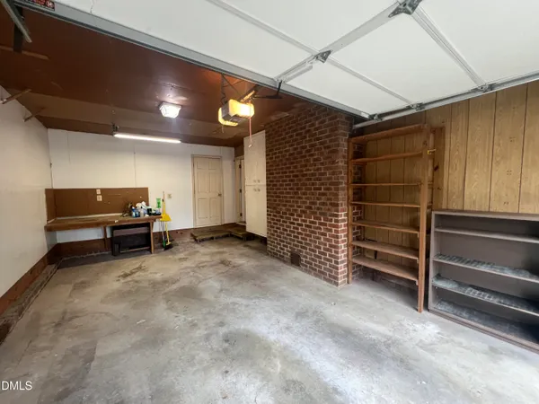 a view of room with walk in closet
