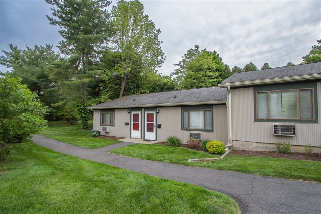 170 East Hadley Road, Unit 13 Amherst, MA 01002 - Photo 26 of 38