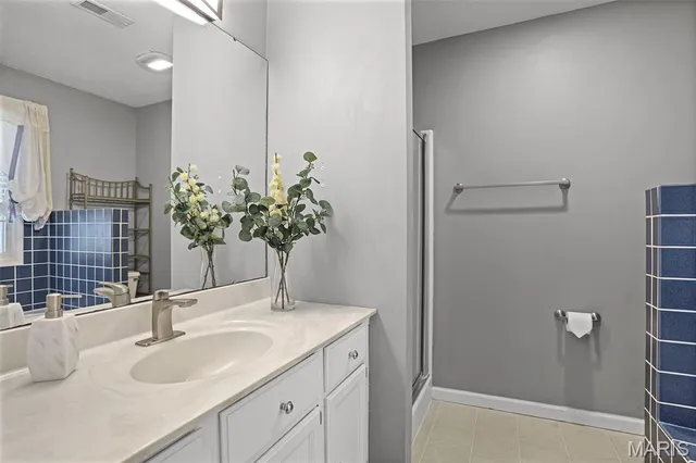 $320,000 | 116 Dunwoody Drive, Glen Carbon, IL 62034