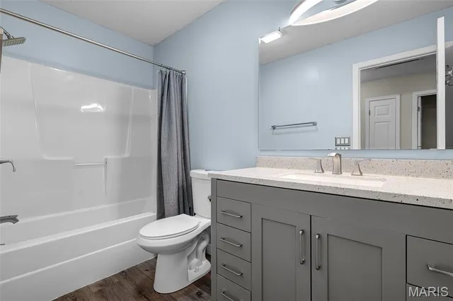 $320,000 | 116 Dunwoody Drive, Glen Carbon, IL 62034