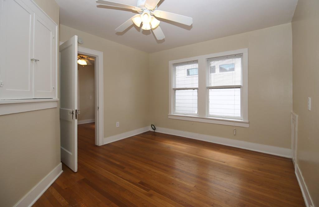 1510 Ridgewood Street Houston, TX 77006 - Photo 7 of 9 Gallery Image 7