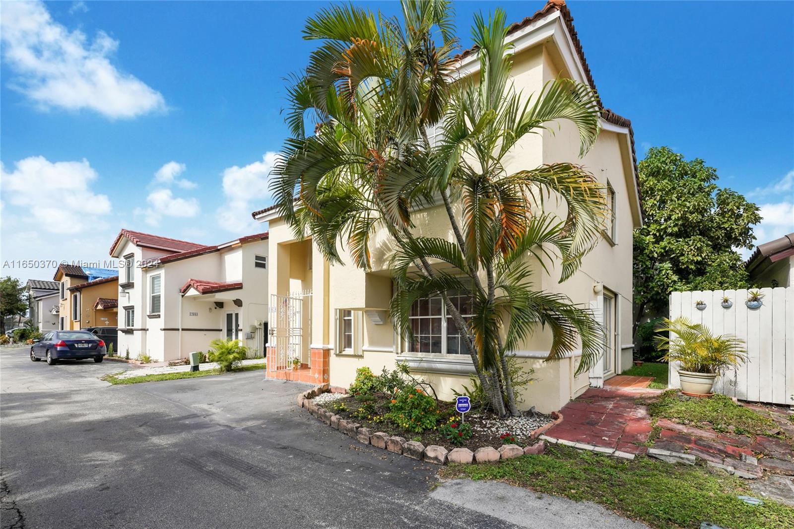 12673 Northwest 8th Way Miami, FL 33182 - Photo 3 of 31