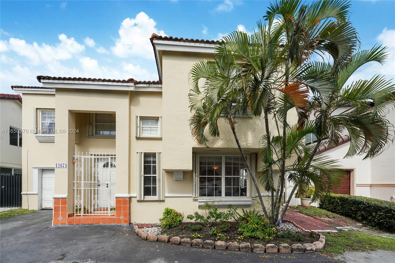 12673 Northwest 8th Way Miami, FL 33182 - Photo 5 of 31