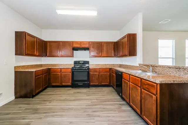 $2,375 | 1026 Sarena Court, Richmond, TX 77406