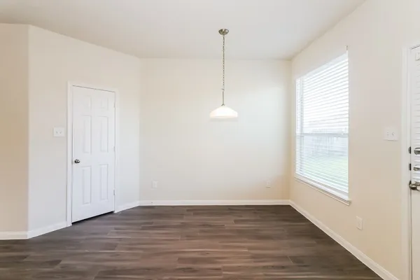 $2,350 | 1026 Sarena Court, Richmond, TX 77406