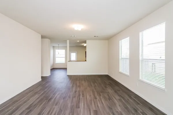 $2,350 | 1026 Sarena Court, Richmond, TX 77406