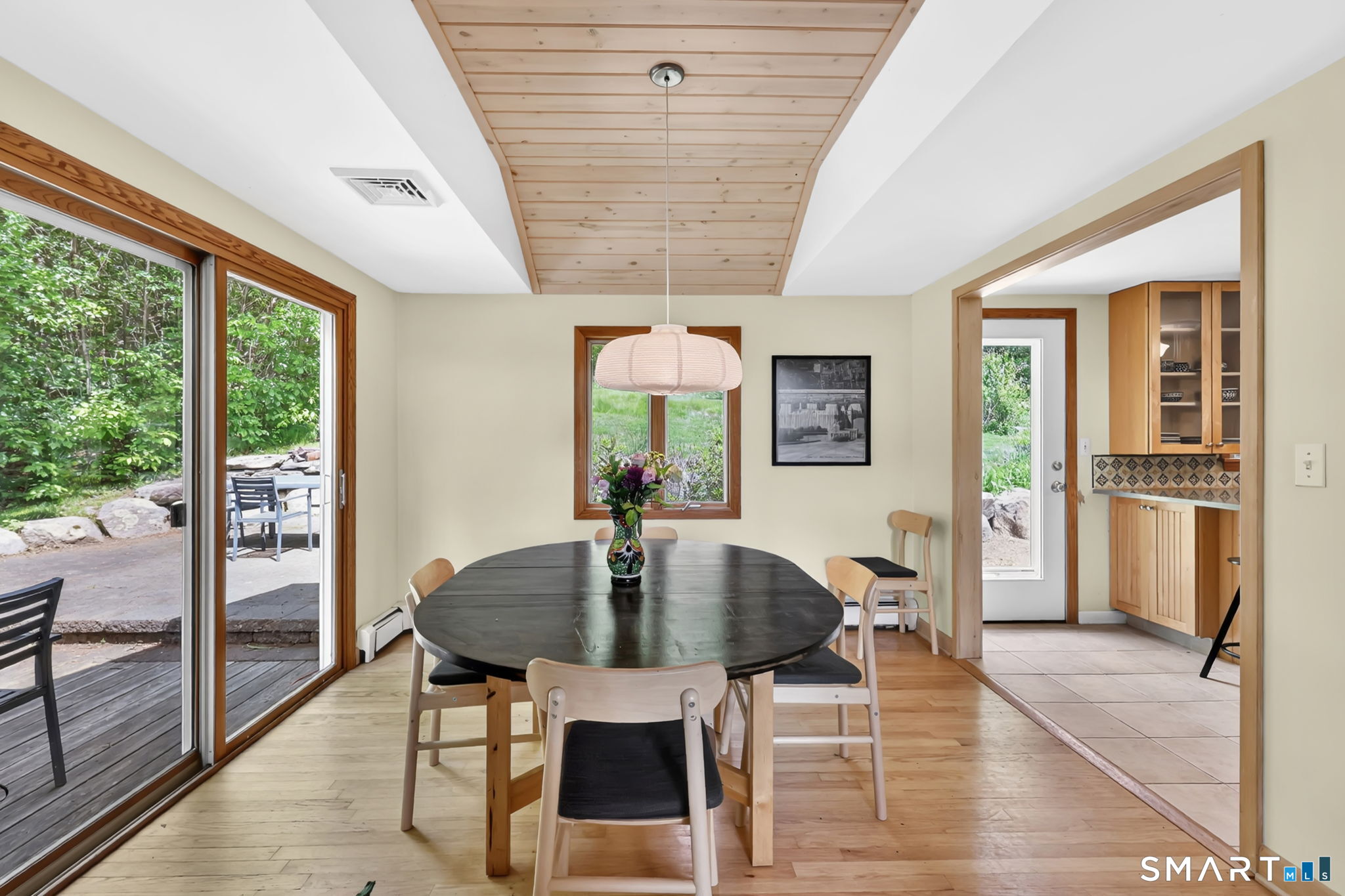 79 Mulberry Road Mansfield, CT 06250 - Photo 6 of 40