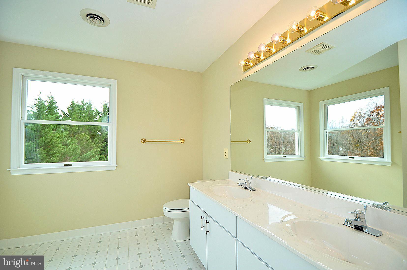 2711 Dunleer Road Ellicott City, MD 21042 - Photo 13 of 30 Bath (Master)