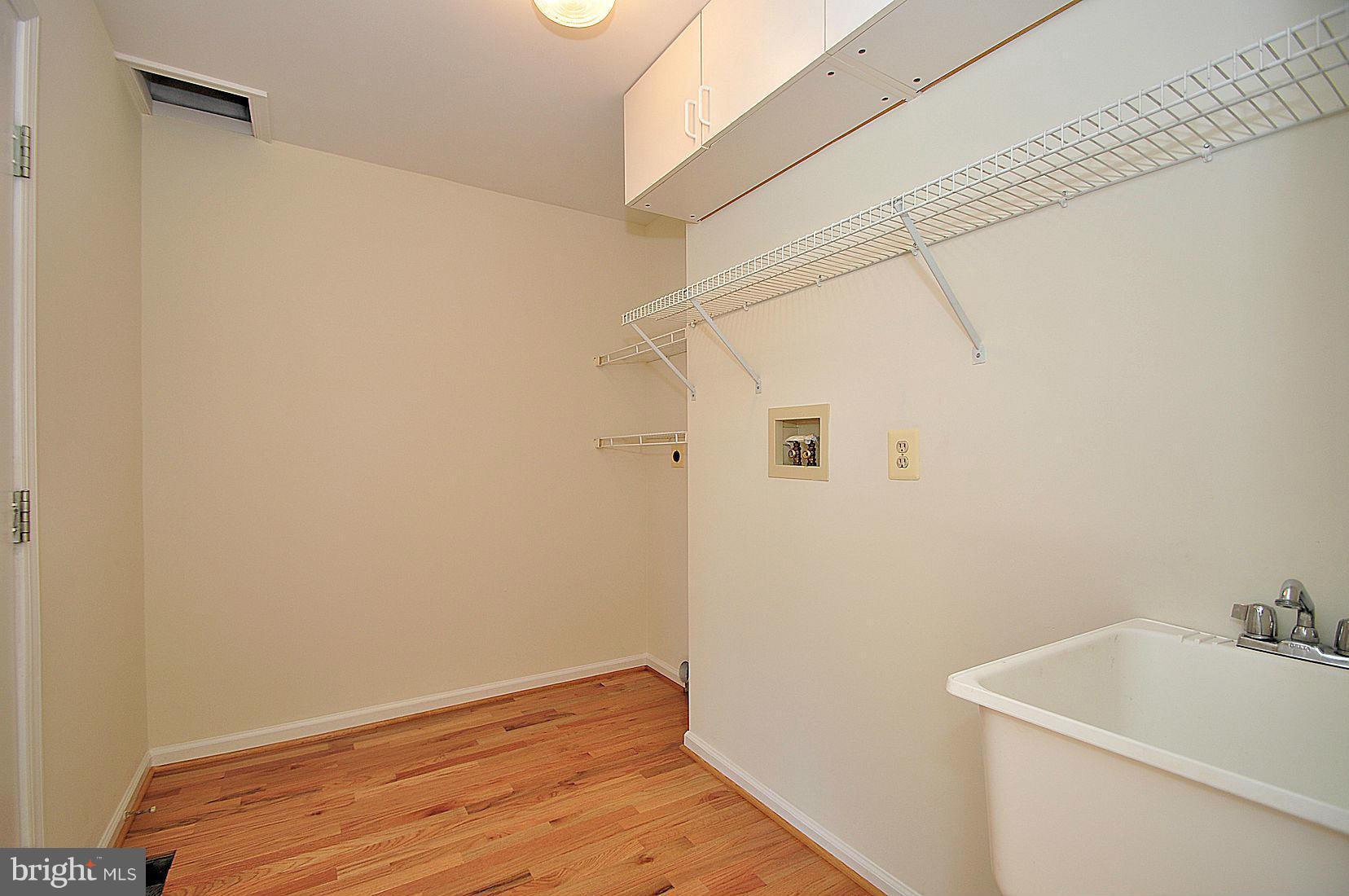 2711 Dunleer Road Ellicott City, MD 21042 - Photo 14 of 30 Main level laundry room w gas connect
